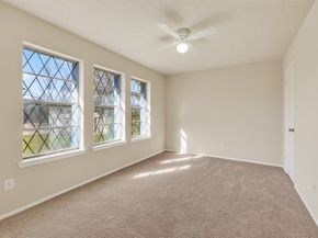 11322 Yorklyn Drive, Houston TX 77066