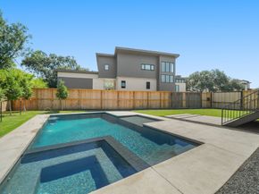 5207 Braesheather Drive, Houston TX 77096