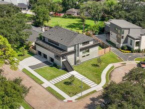 5207 Braesheather Drive, Houston TX 77096