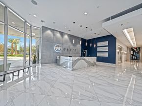 5925 Almeda Road 11406, Houston TX 77004