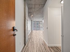 5925 Almeda Road 11406, Houston TX 77004