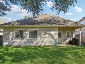 12226 Sunlight Peak Lane, Humble TX 77346