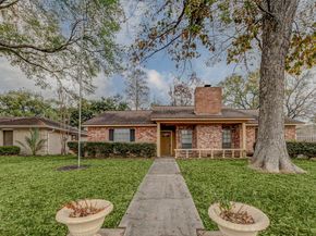 13115 Sherwood Oaks Drive, Houston TX 77015