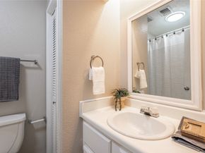 17602 Heritage Bay Drive, Webster TX 77598