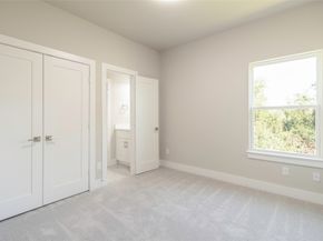 9821 Richcroft Street, Houston TX 77029