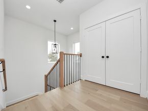 923 Fisher Street A, Houston TX 77018