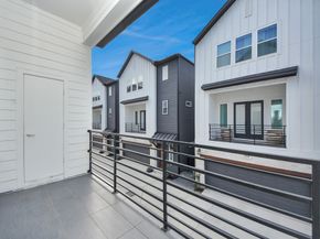 923 Fisher Street A, Houston TX 77018