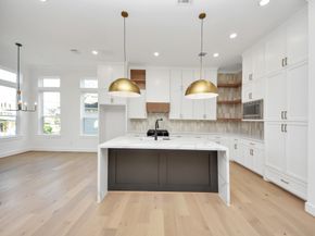 923 Fisher Street A, Houston TX 77018