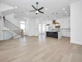 923 Fisher Street A, Houston TX 77018