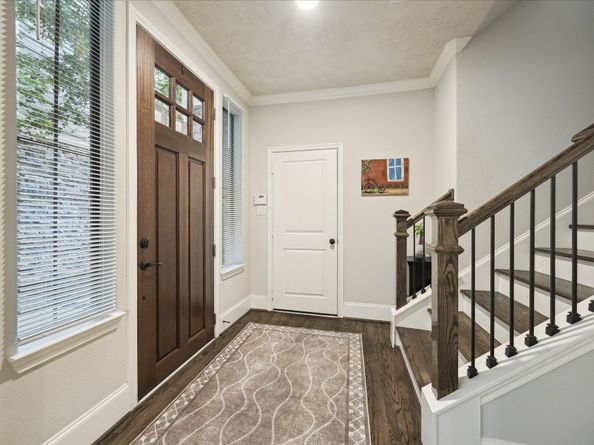 1110 W 25th Street, Houston TX 77008