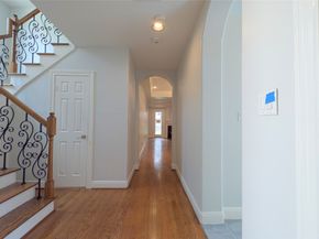 1307 Riverine Court, Houston TX 77055