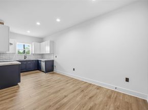316 Clearwater Street, Houston TX 77029