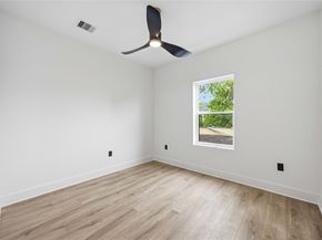 316 Clearwater Street, Houston TX 77029