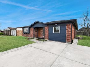 4114 Fairgreen Lane, Houston TX 77047