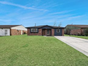 4114 Fairgreen Lane, Houston TX 77047