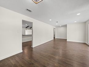 6934 Heron Drive, Houston TX 77087