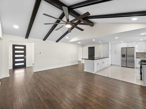 6934 Heron Drive, Houston TX 77087