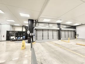 2016 Main Street 2105, Houston TX 77002