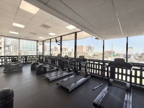 2016 Main Street 2105, Houston TX 77002