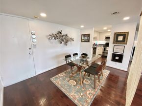 2016 Main Street 2105, Houston TX 77002