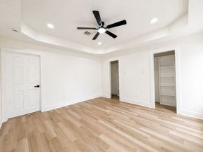 7110 San Angelo Street, Houston TX 77020