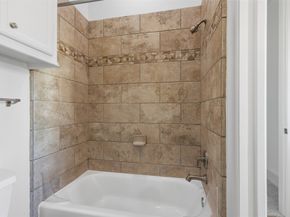539 Wisteria Street, Bellaire TX 77401