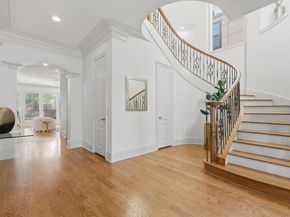 539 Wisteria Street, Bellaire TX 77401