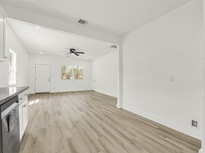 7926 Hudson Street, Houston TX 77012