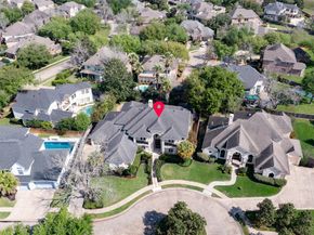 65 Schubach Drive, Sugar Land TX 77479