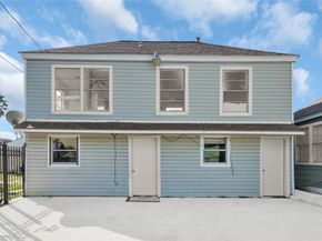 106 Hanover Street, Houston TX 77012
