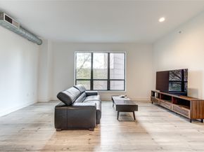 1901 Post Oak Boulevard 3105, Houston TX 77056