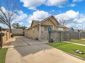 7112 Avenue L, Houston TX 77011