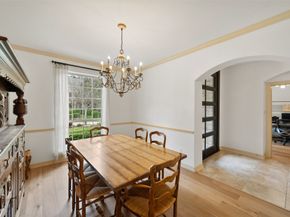 15 Heather Bank Place, The Woodlands TX 77382