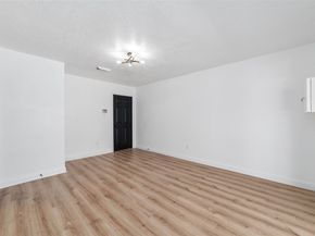 12339 Huntington Field Drive, Houston TX 77099