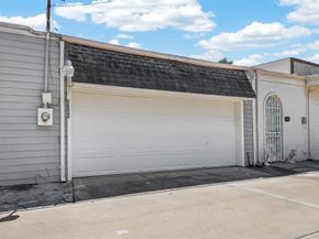 4024 Breakwood Drive, Houston TX 77025