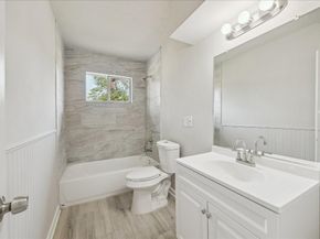 5922 Fontenelle Drive, Houston TX 77035