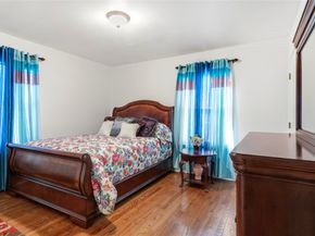 6651 Crestmont Street, Houston TX 77033
