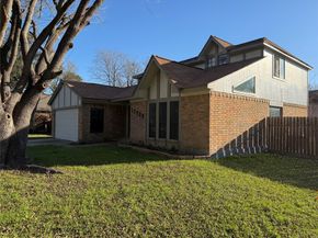 12230 Kleinmeadow Drive, Houston TX 77066