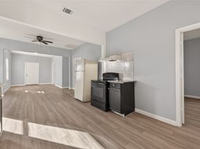 8211 Parnell Street, Houston TX 77051