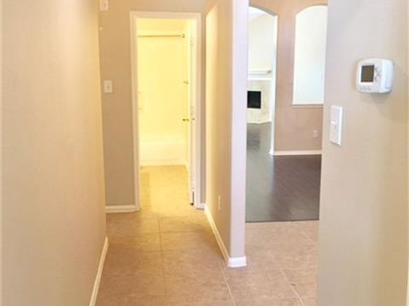 203 Fairwind Trail Drive, Conroe TX 77385