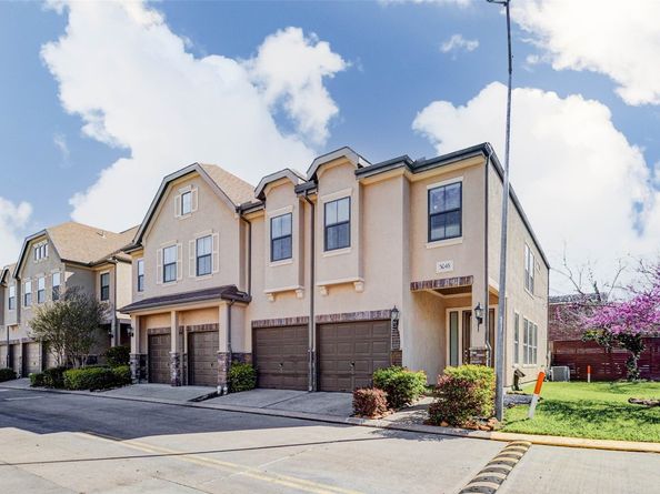 3043 Royal Oaks Grove, Houston TX 77082