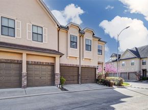 3043 Royal Oaks Grove, Houston TX 77082