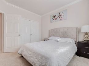 3043 Royal Oaks Grove, Houston TX 77082