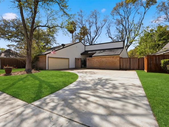 15711 Laurel Heights Drive, Houston TX 77084