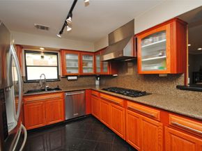 10615 Atwell Drive, Houston TX 77096