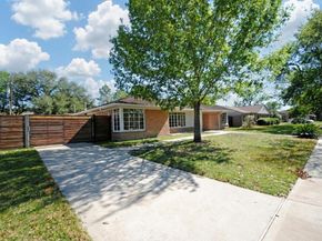 10615 Atwell Drive, Houston TX 77096