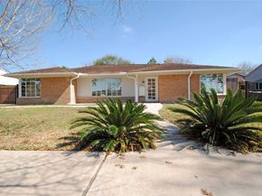 10615 Atwell Drive, Houston TX 77096