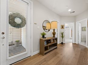 2323 Warhol Way, Houston TX 77091