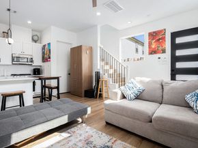 203 Danna Lane, Houston TX 77009