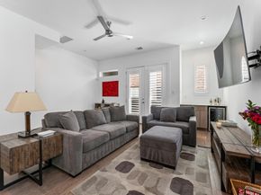 5827 Dolores Street, Houston TX 77057